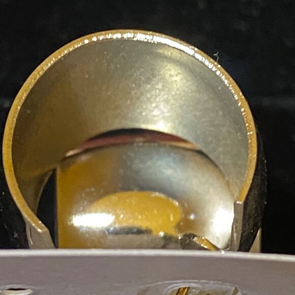 .75" x 5/8" Vintage Silver-Tone Hugger Clip-On Earrings - Picture 2 of 4